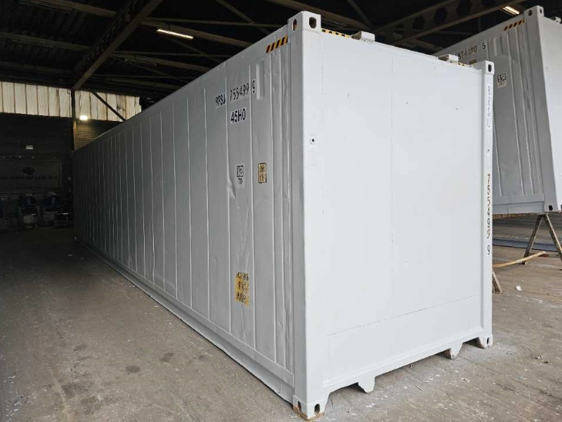 Container-maritime-frigorifique-isotherme-40-pieds-high-cube-sans-groupe-froid-3.webp Container-maritime-frigorifique-isotherme-40-pieds-high-cube-sans-groupe-froid-3.webp