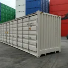 Container-maritime-premier-voyage-40-pieds-high-cube-open-side-1.webp