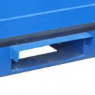 Passages-de-fourches-sur-un-conteneur-de-stockage-neuf-de-10-pieds-bleu.webp