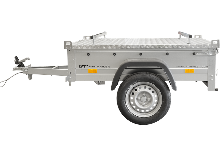 fre_pm_Remorque-simple-essieu-750-kg-PTAC-150x106-Garden-Trailer-150-KIPP-avec-capot-aluminium-4983_4-2.png fre_pm_Remorque-simple-essieu-750-kg-PTAC-150x106-Garden-Trailer-150-KIPP-avec-capot-aluminium-4983_4-2.png